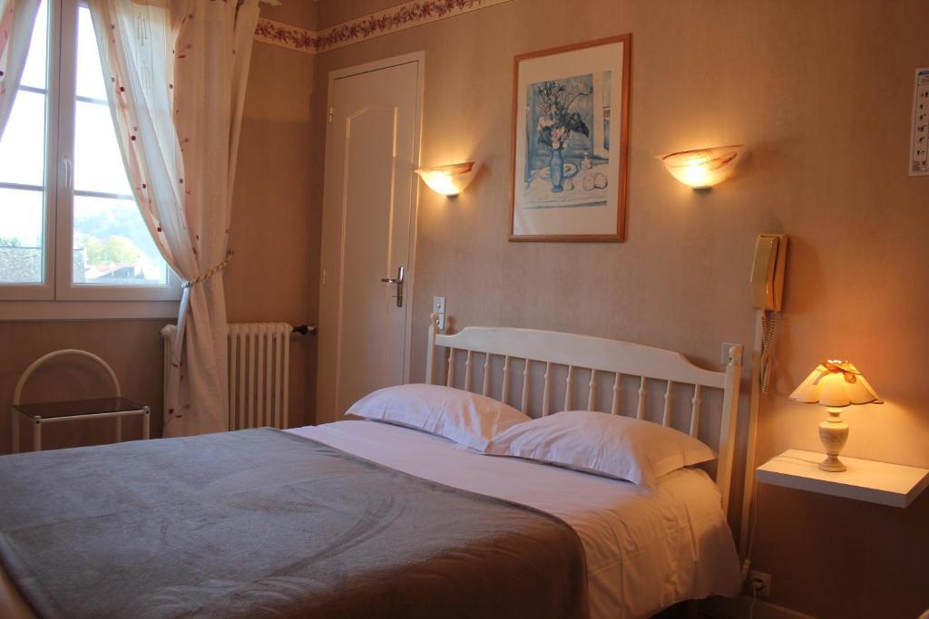 Logis Hotel Les Cimes Argelès-Gazost Kamer foto